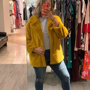 Faux fur coat HALOGEN